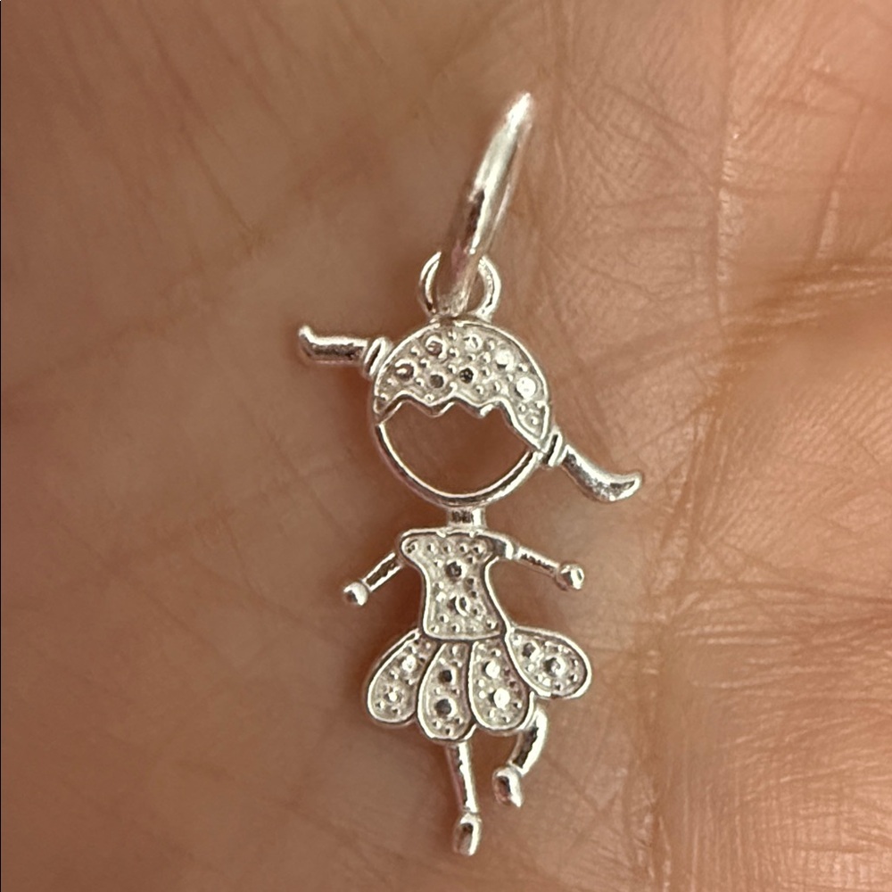 Little girl Daughter Charm Pendant In
950 Sterling Silver Made in Perú